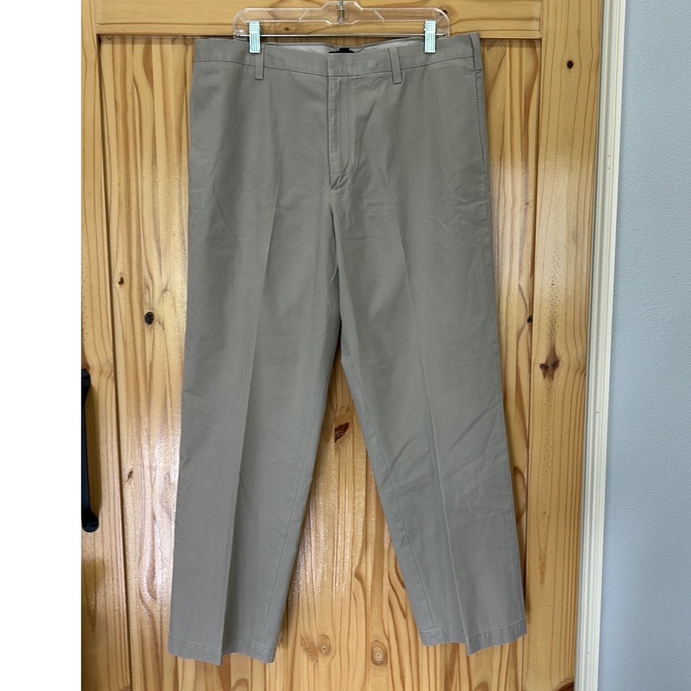 Banana Republic Gavin Chino Pants Mens 38/32 Beige Cotton Blend Casual